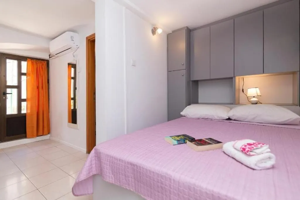 Studio Apartment Niki In Hearth Of Split